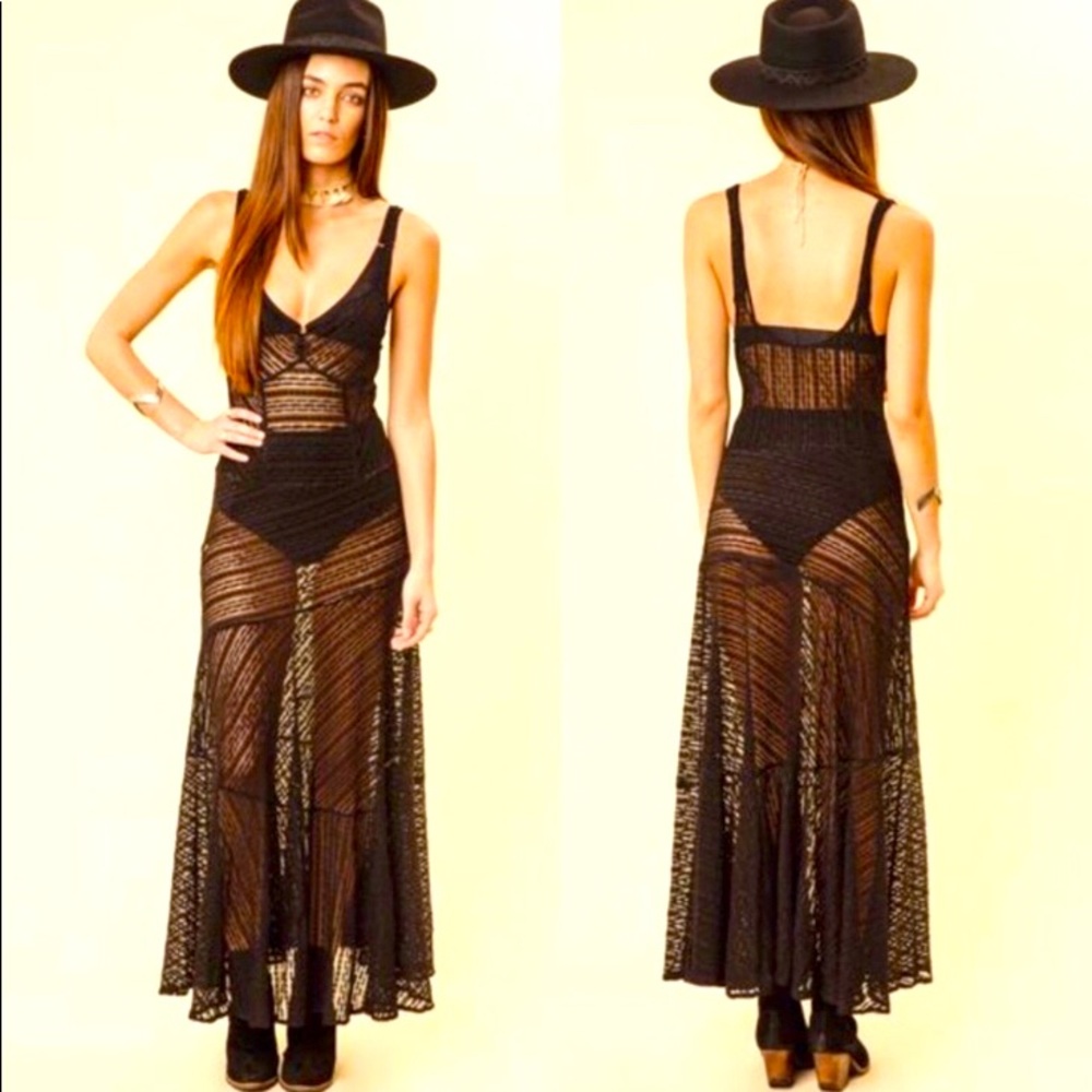 ✨HP✨Intimately free people lace maxi dress